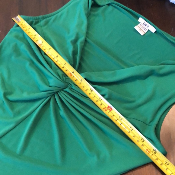 💚 Bar III Stretchy V-Neck knot sleeveless top - Picture 7 of 8
